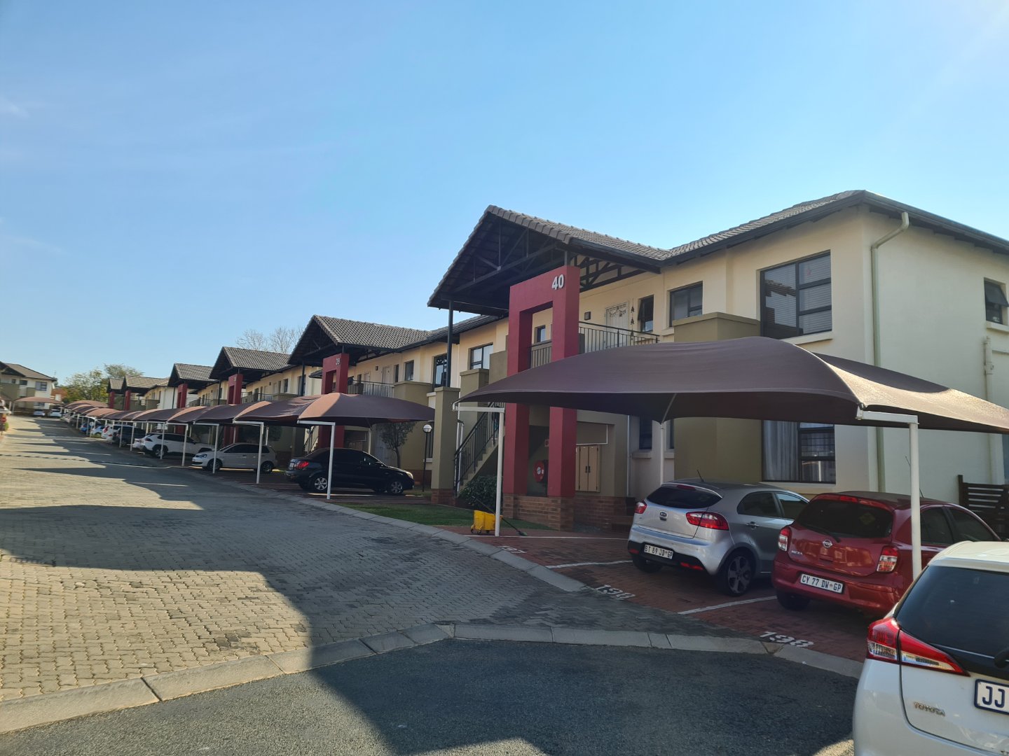 Townhouse For Sale in Gleneagles&nbsp;Johannesburg