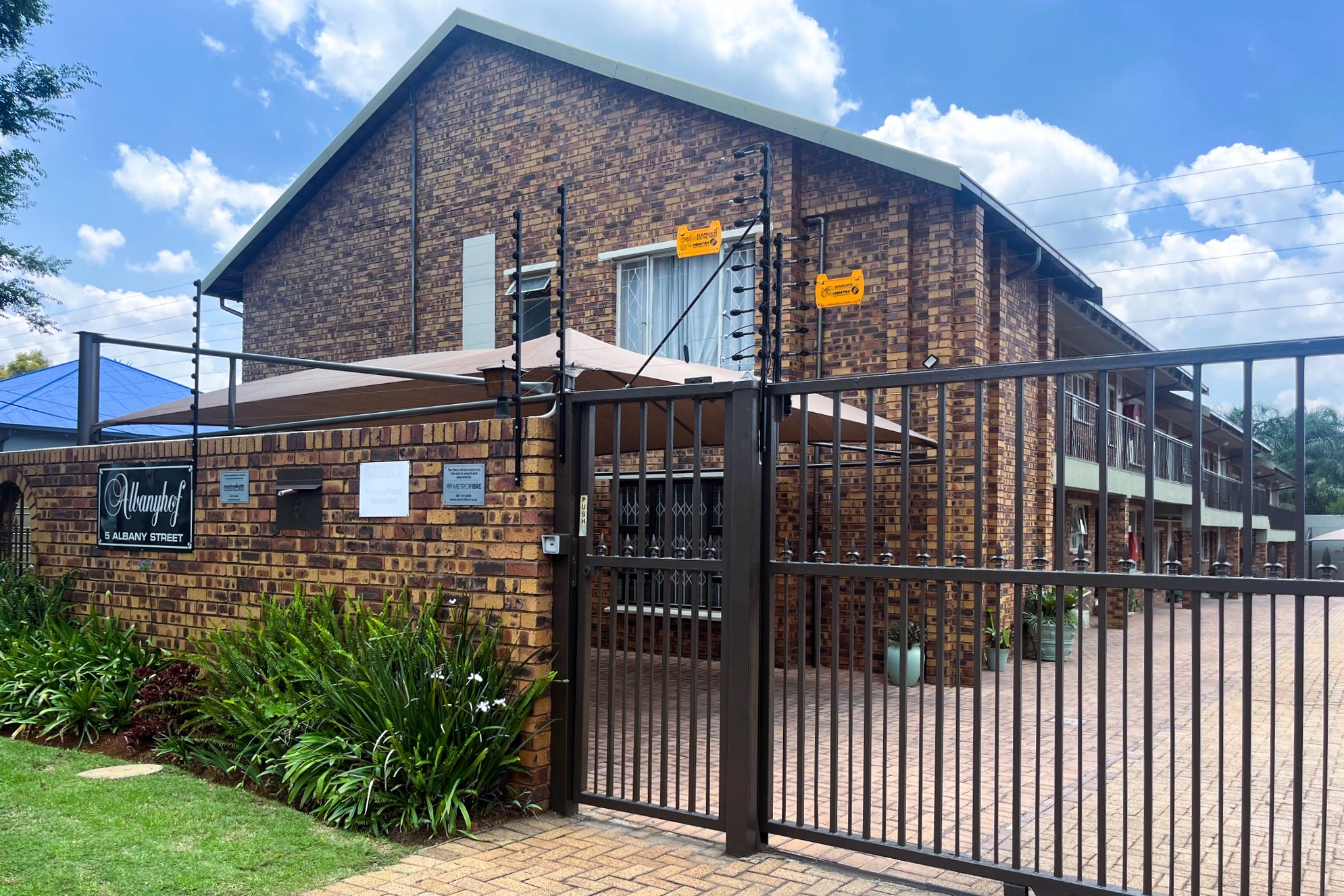 Apartment / Flat For Sale in New redruth&nbsp;Alberton