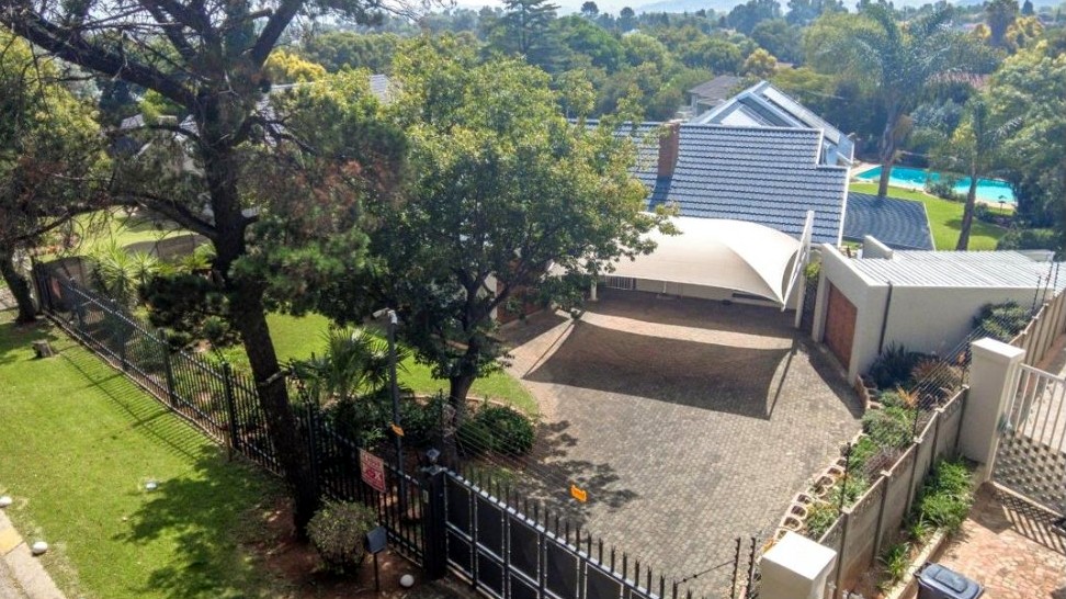 House For Sale in Brackendowns&nbsp;Alberton